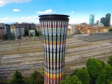 Conclusa la ristrutturazione della Torre Arcobaleno di Milano