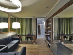 Emilceramica: Villaverde Hotel&Resort ha scelto la Collezione Millelegni Larch per le Comfort Room e Suite