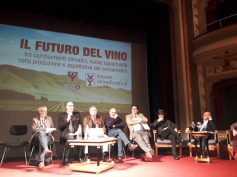 Una sfilata di Champagne per il brindisi finale della 27ª edizione di Merano WineFestival