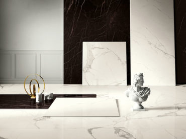 Il lusso del marmo si declina in nuove ed affascinanti versioni delle grandi lastre in Kerlite
