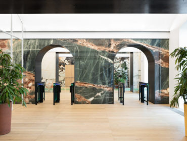Le superfici ceramiche Marazzi della nuova Reply House